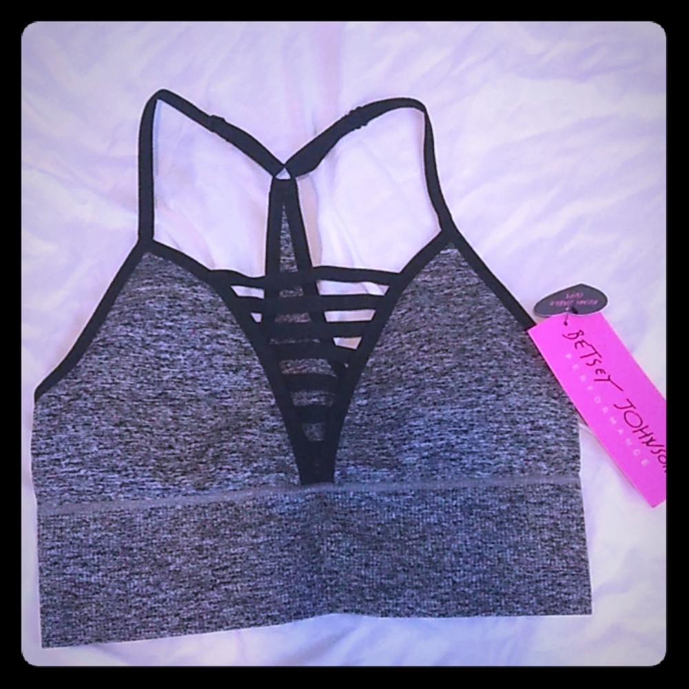 3/$20 🌠Betsey Johnson racer back sports bra NWT